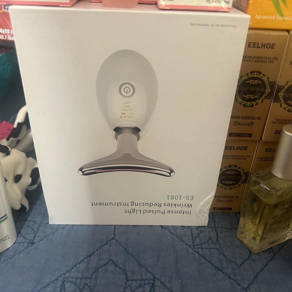 Silver Wrinkle Reducing Instrument